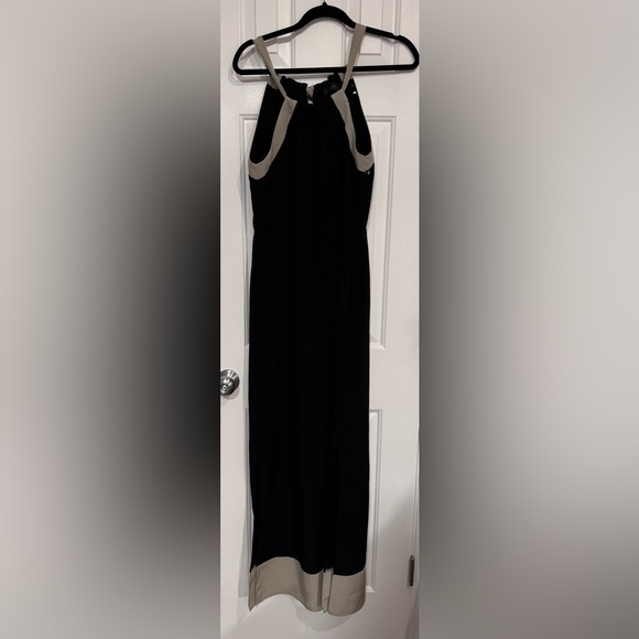 The Limited, Black and Beige Maxi Dress, ties around neck, 21 inch side splits S - Picture 9 of 16